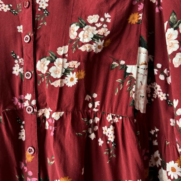 Torrid | Emma Babydoll Burgundy Floral Button-Front Tunic - Picture 6 of 12